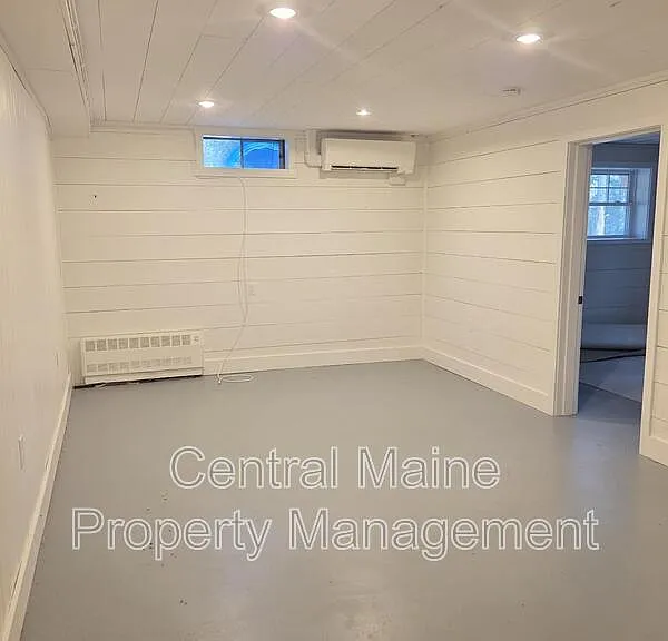 109 S Reynolds Rd — Photo 11