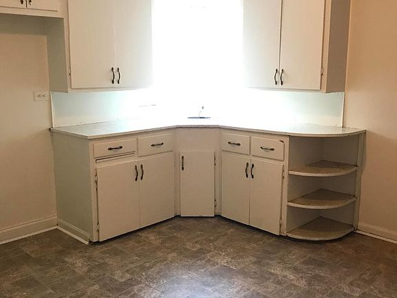 2nd image of 2308 W Millman St
