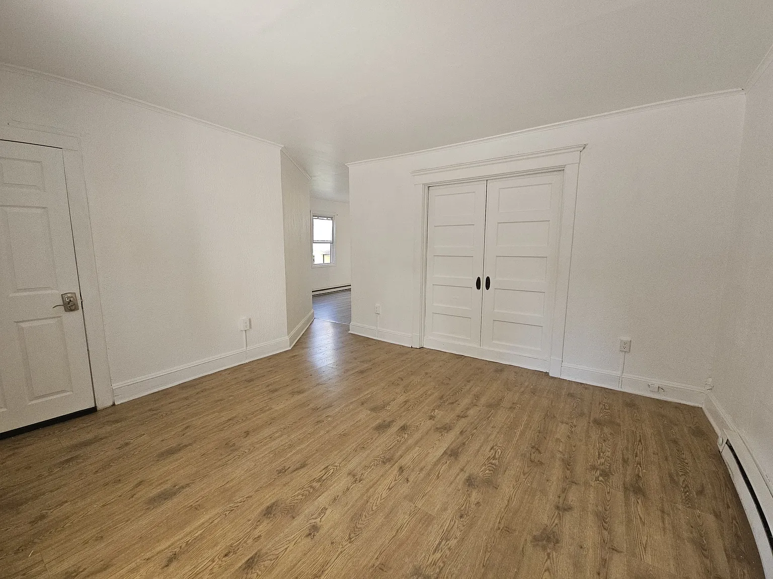 2 bed, $1,350 — Photo 1