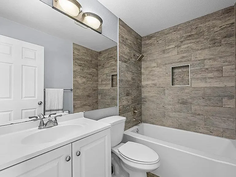 12592 Maria Cir — Photo 5