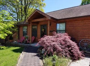 341 Valley Stream Cir, Hollister, MO 65672