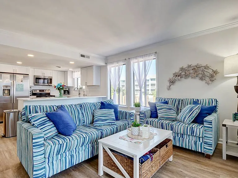 1609 Carolina Beach Ave N #2G — Photo 6