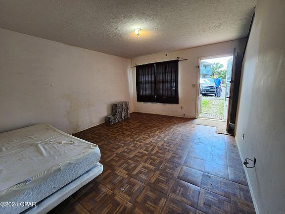 3rd image of 7320 Chipewa St APT A4