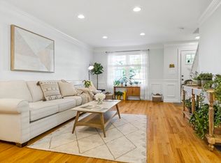 70 Egerton Rd #70, Arlington, MA 02474