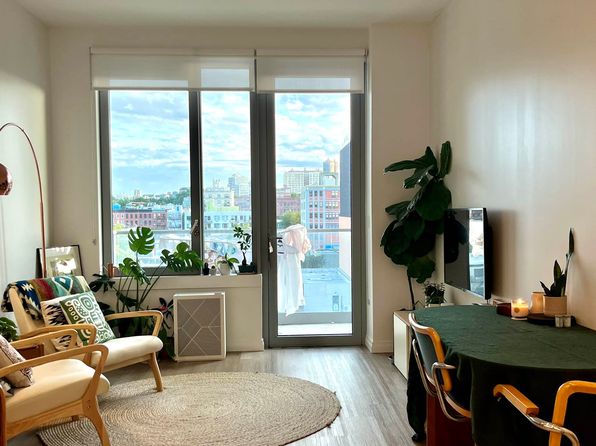 957 Atlantic Ave #412