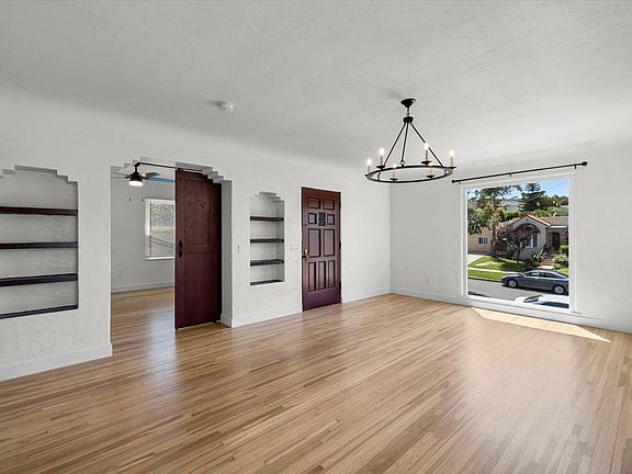 3rd image of 1222 Aldine Ct