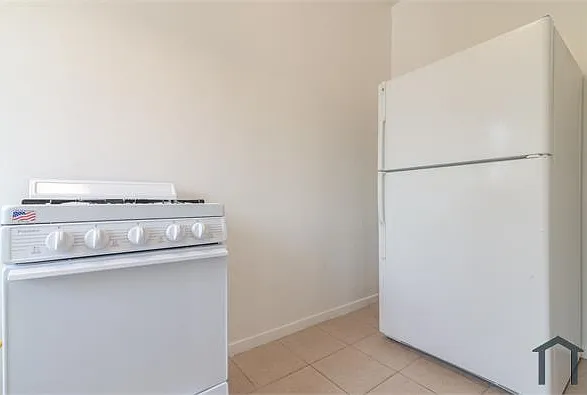 2622 Brighton Ave #8 — Photo 3