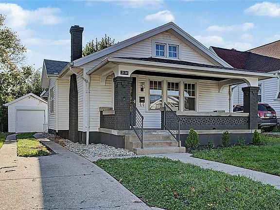 2nd image of 2134 Mapleview Ave