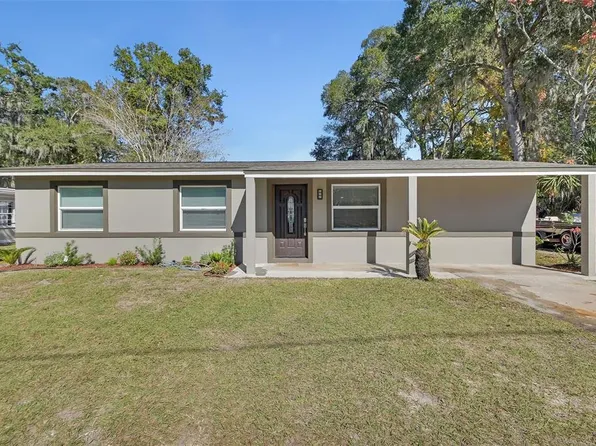 1015 E Howry Ave, Deland, FL 32724