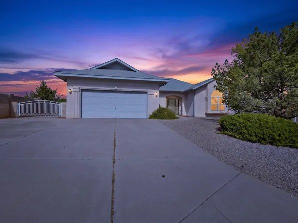 7201 Syr Ct NE, Rio Rancho, NM 87144