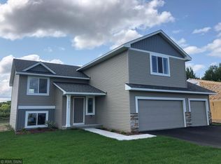 9138 Wolves Ave, Brainerd, MN 56401