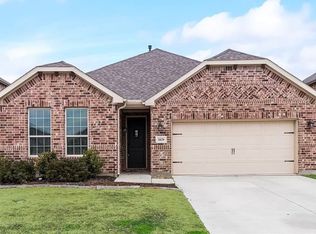 1829 Ranch Trail Rd, Aubrey, TX 76227