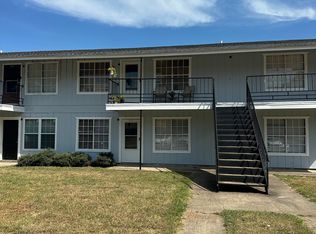 501 Brooks Rd, Columbus, MS 39702