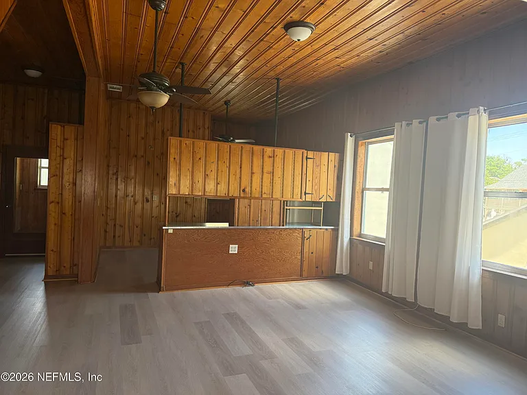 30 Cordova St — Photo 22