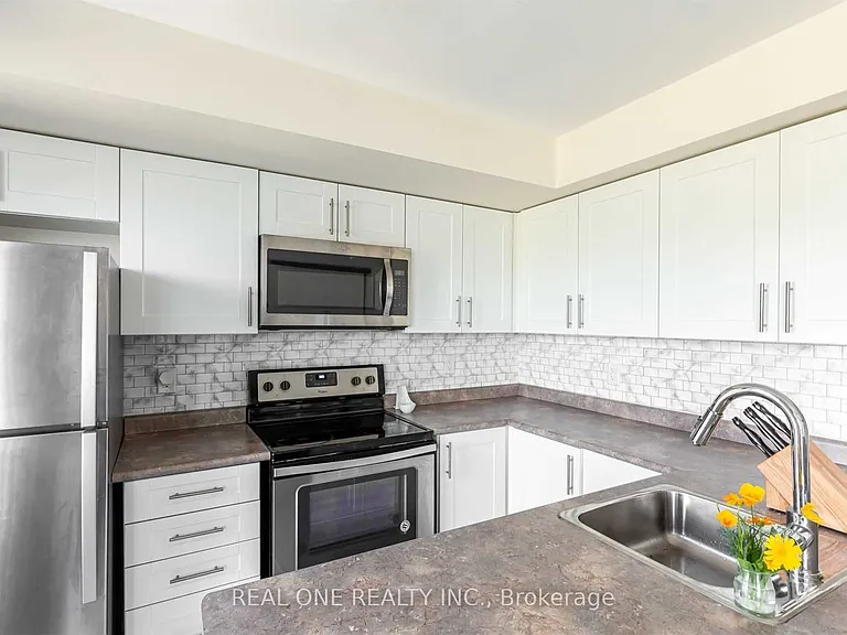 50 Dunsheath Way #603 — Photo 8