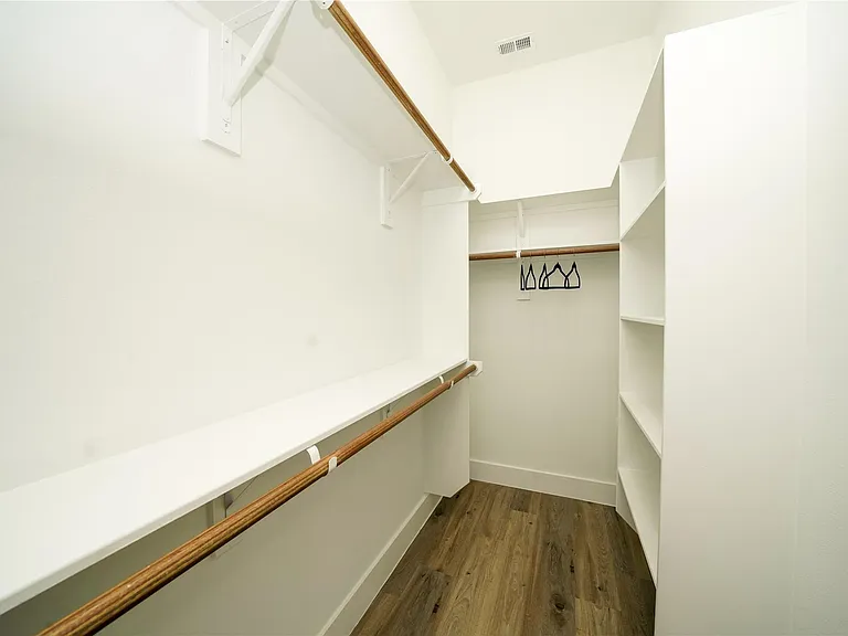 4607 Edmund St — Photo 19