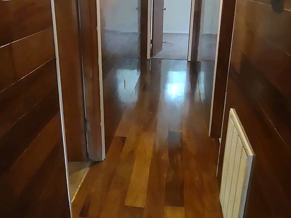 5th image of 112 Rogers St