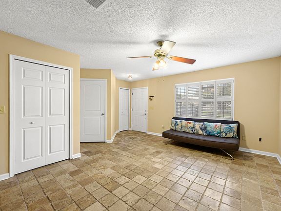 4th image of 11474 Vidalia Ct