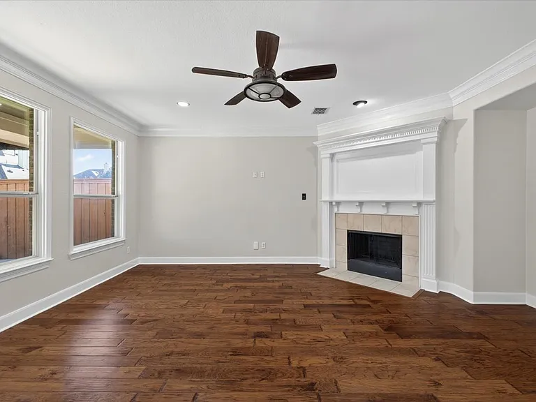 14668 Blakehill Dr — Photo 19