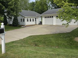 6509 Exchange St, Mc Farland, WI 53558