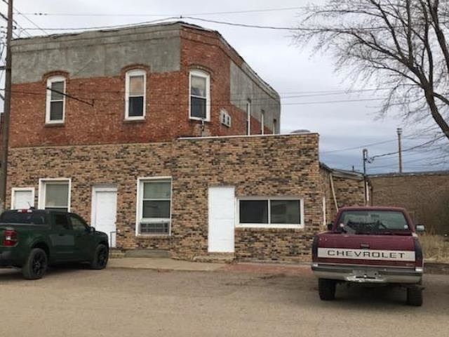 1st image of 110 E 16th Ave