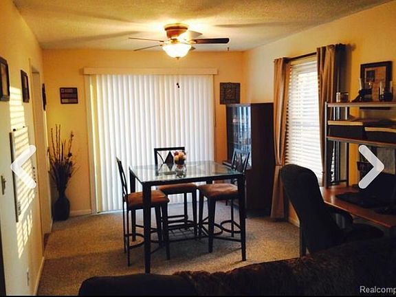 5th image of 9151 Ashdown Ave
