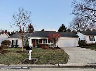 9530 Lismore Ln, Mentor, OH