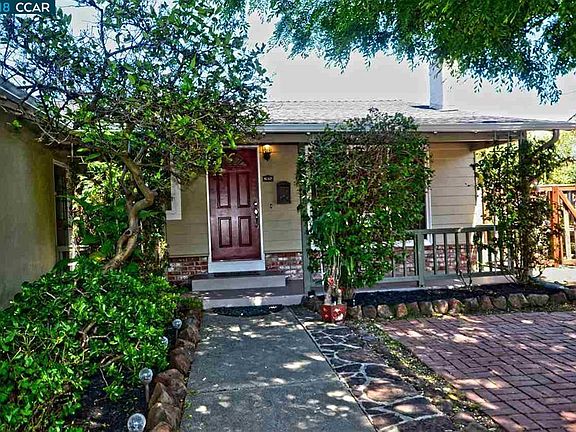 2nd image of 2836 Cornelius Dr