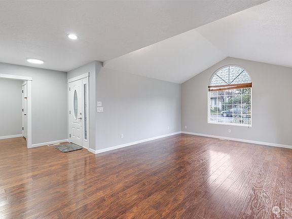 4th image of 1660 N 2nd Avenue