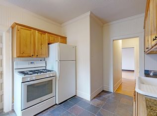 1917 Emerson Ave S APT 303, Minneapolis, MN 55403