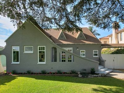 635 N Parish Pl, Burbank, CA, 91506