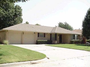 3424 Ridgewood Dr, Midwest City, OK 73110