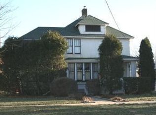 307 W Lyon Ave, Lake City, MN 55041