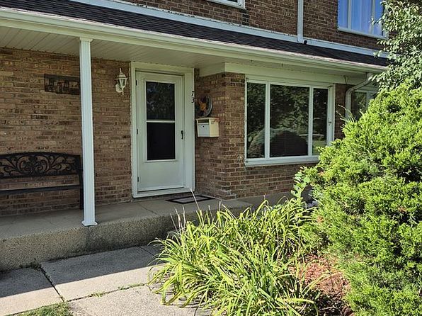 73 Dogwood St