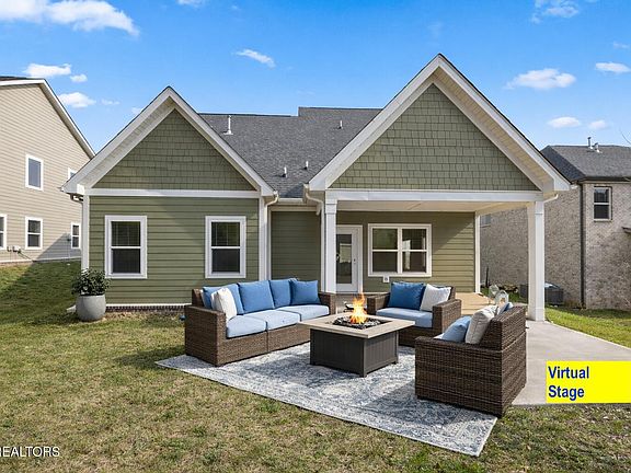 5th image of 12759 Baltica Ln