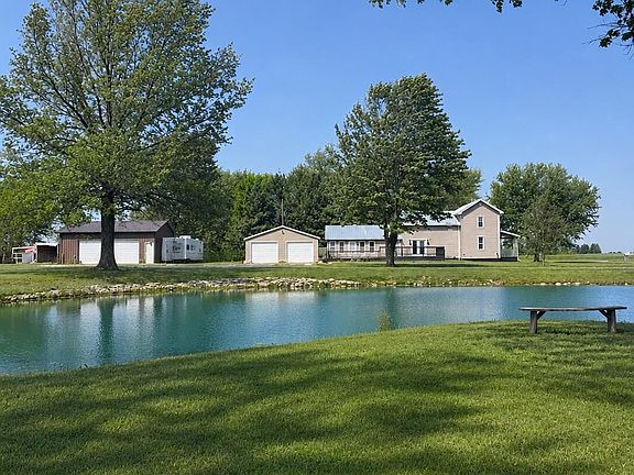 2nd image of 985 Lemert Rd