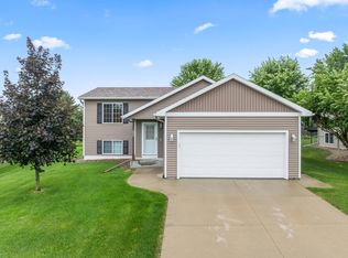 602 8th St NE, Kasson, MN 55944