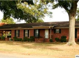 608 Holland Dr SW, Decatur, AL 35601