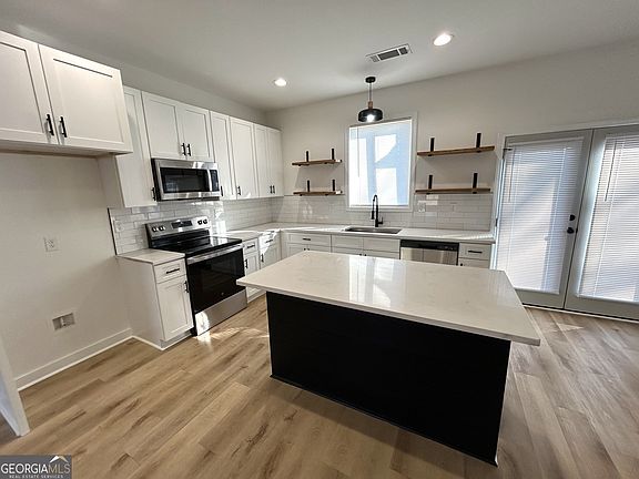 4th image of 143 Addie Jane Ln