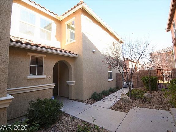 2nd image of 20 Red Oak Canyon St Unit 1