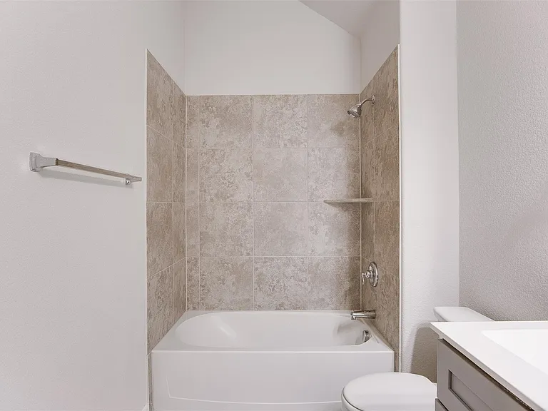 12376 Iveson Dr — Photo 7