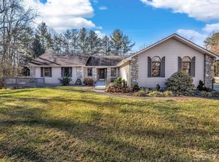 21 Windswept Dr, Candler, NC 28715