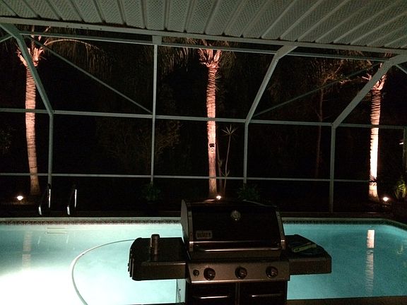 3rd image of 4401 Whiting Dr