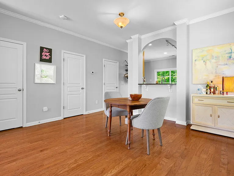 6071 Viking Dr — Photo 9