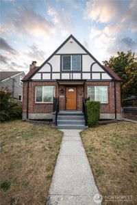 6240 S Warner Street, Tacoma, WA, 98409
