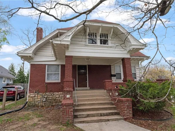 5745 Harrison St, Kansas City, MO 64110