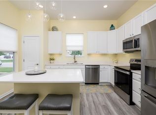 1915 Canning Pl, Chesapeake, VA 23322