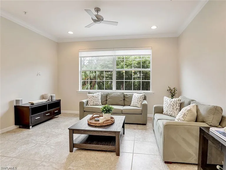 23430 Alamanda Dr #203 — Photo 10