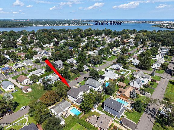 3rd image of 1711 Maple Street
