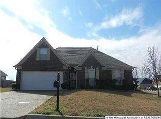 1201 Scott Cv, Southaven, MS 38671